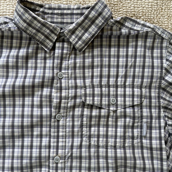 Men’s Columbia button up short sleeve shirt - Picture 2 of 7